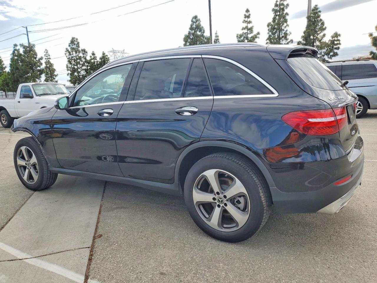 2018 MERCEDES-BENZ GLC GLC300