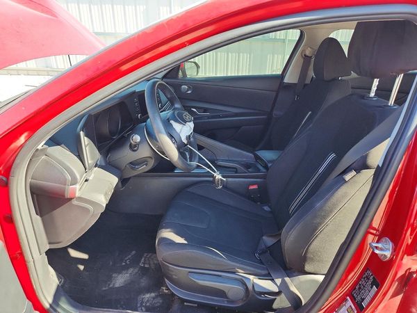 2021 HYUNDAI ELANTRA Blue