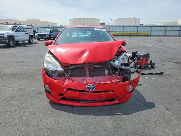 2014 TOYOTA PRIUS — DIRF