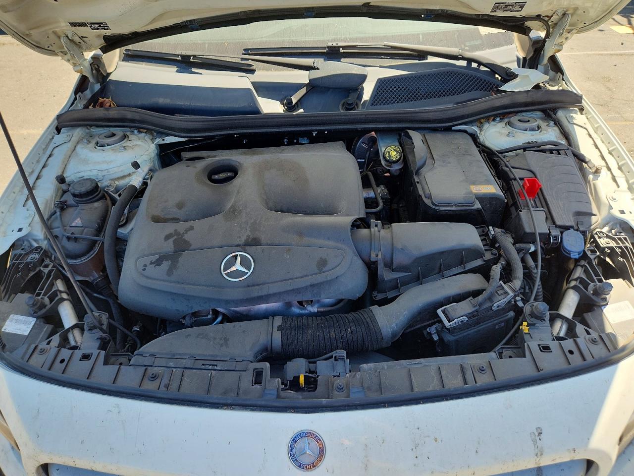 2016 MERCEDES-BENZ GLA
