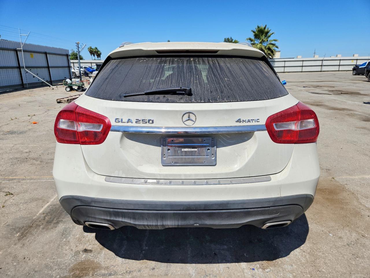 2016 MERCEDES-BENZ GLA