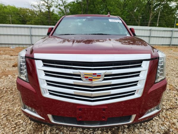 2017 CADILLAC ESCALADE ESV Platinum