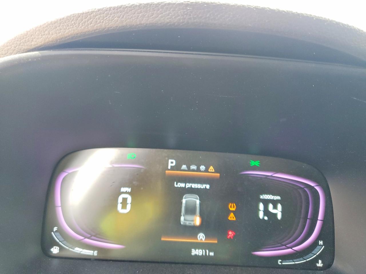 2025 KIA SOUL LX, S