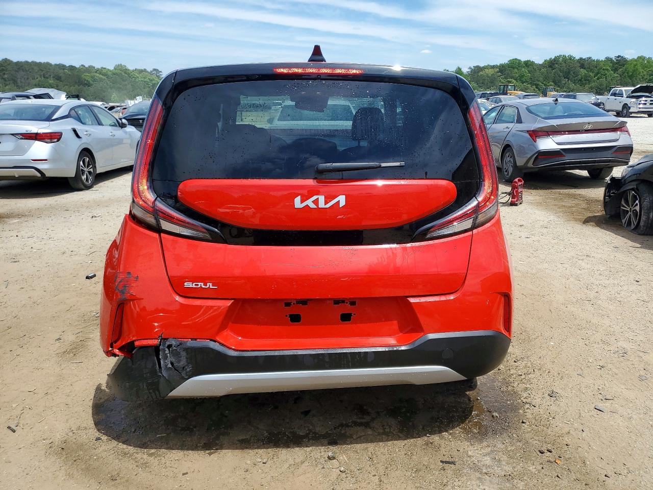 2025 KIA SOUL LX, S