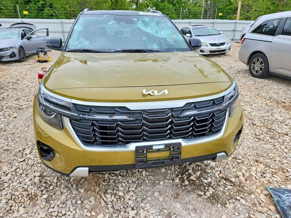 2024 KIA SELTOS S, X-Line