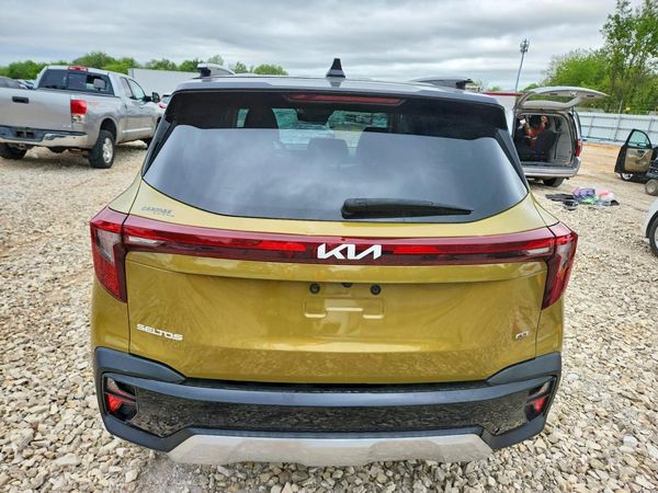 2024 KIA SELTOS S, X-Line