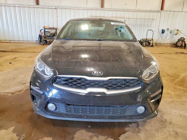 2021 KIA FORTE FE, LXS