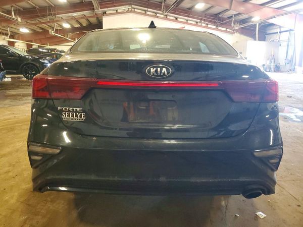 2021 KIA FORTE FE, LXS