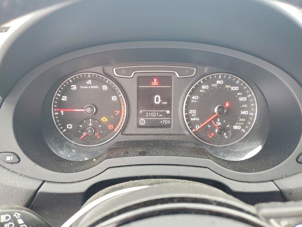 2015 AUDI Q3 quattro Premium Plus