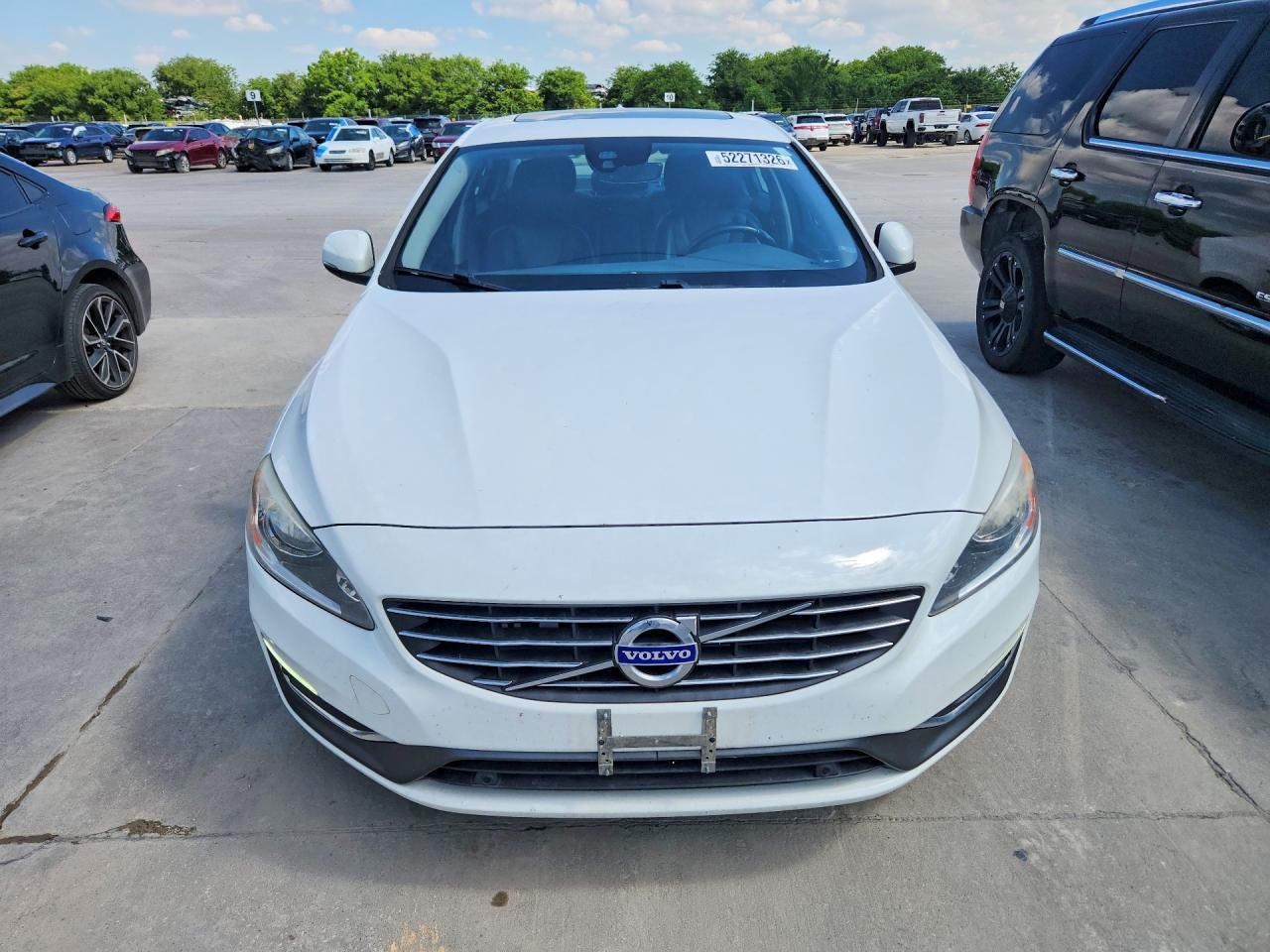 2015 VOLVO S60 Premier (non R design)