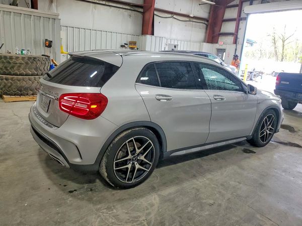 2016 MERCEDES-BENZ GLA 45 AMG-4M