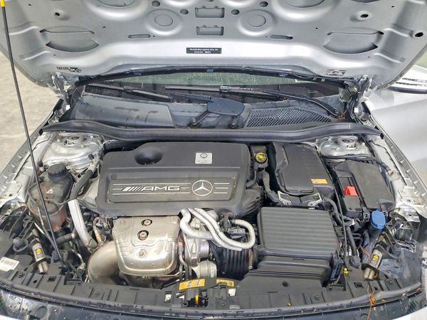 2016 MERCEDES-BENZ GLA 45 AMG-4M