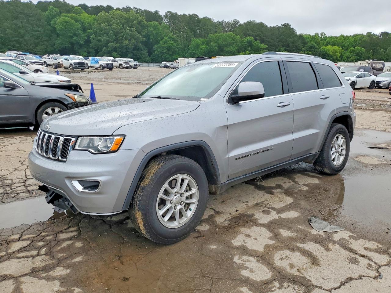2019 JEEP GRAND CHEROKEE LAREDO 4X2