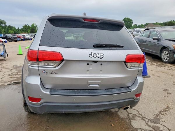 2019 JEEP GRAND CHEROKEE LAREDO 4X2
