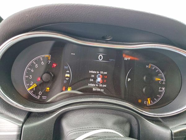 2019 JEEP GRAND CHEROKEE LAREDO 4X2
