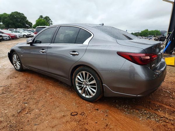 2018 INFINITI Q50