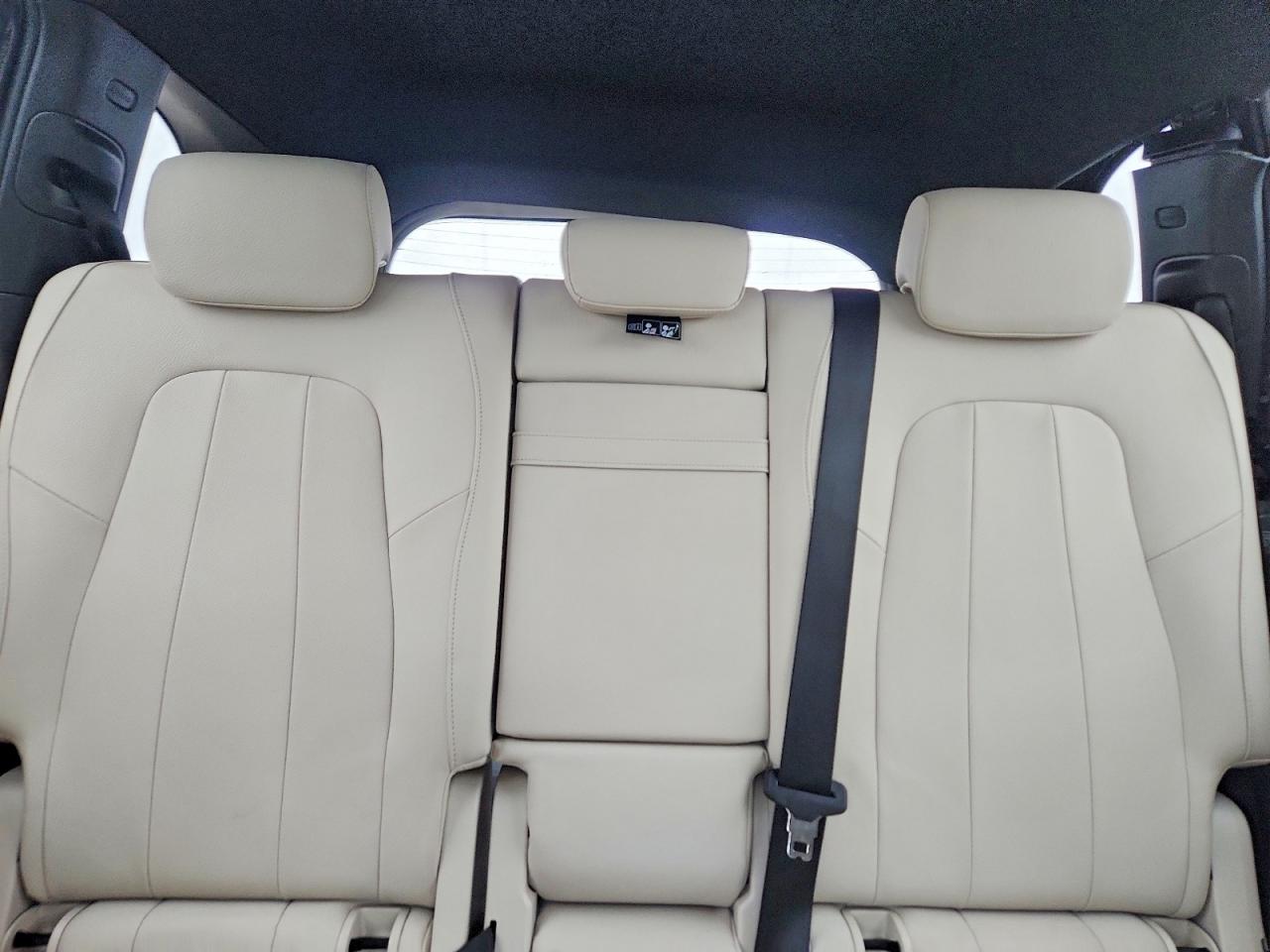 2025 MERCEDES-BENZ GLB