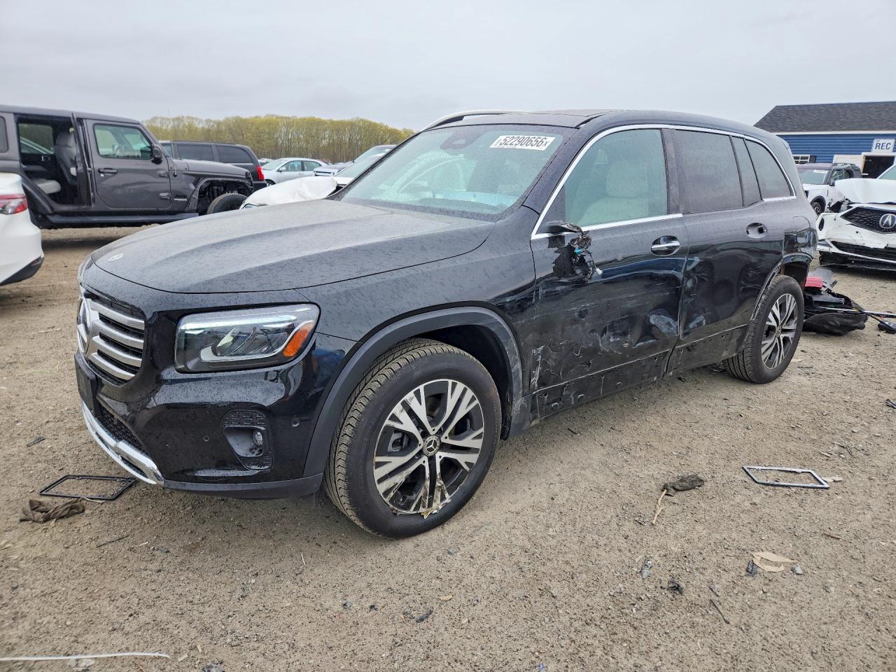 2025 MERCEDES-BENZ GLB