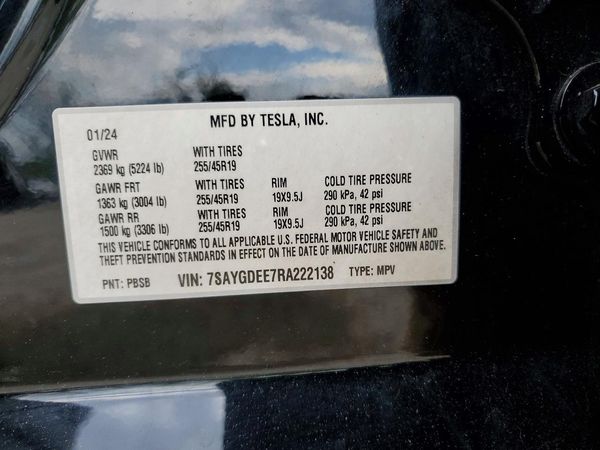 2024 TESLA MODEL Y