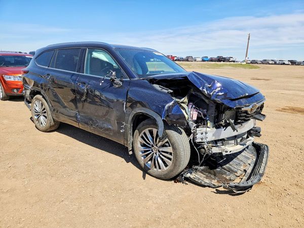 2022 TOYOTA HIGHLANDER Platinum