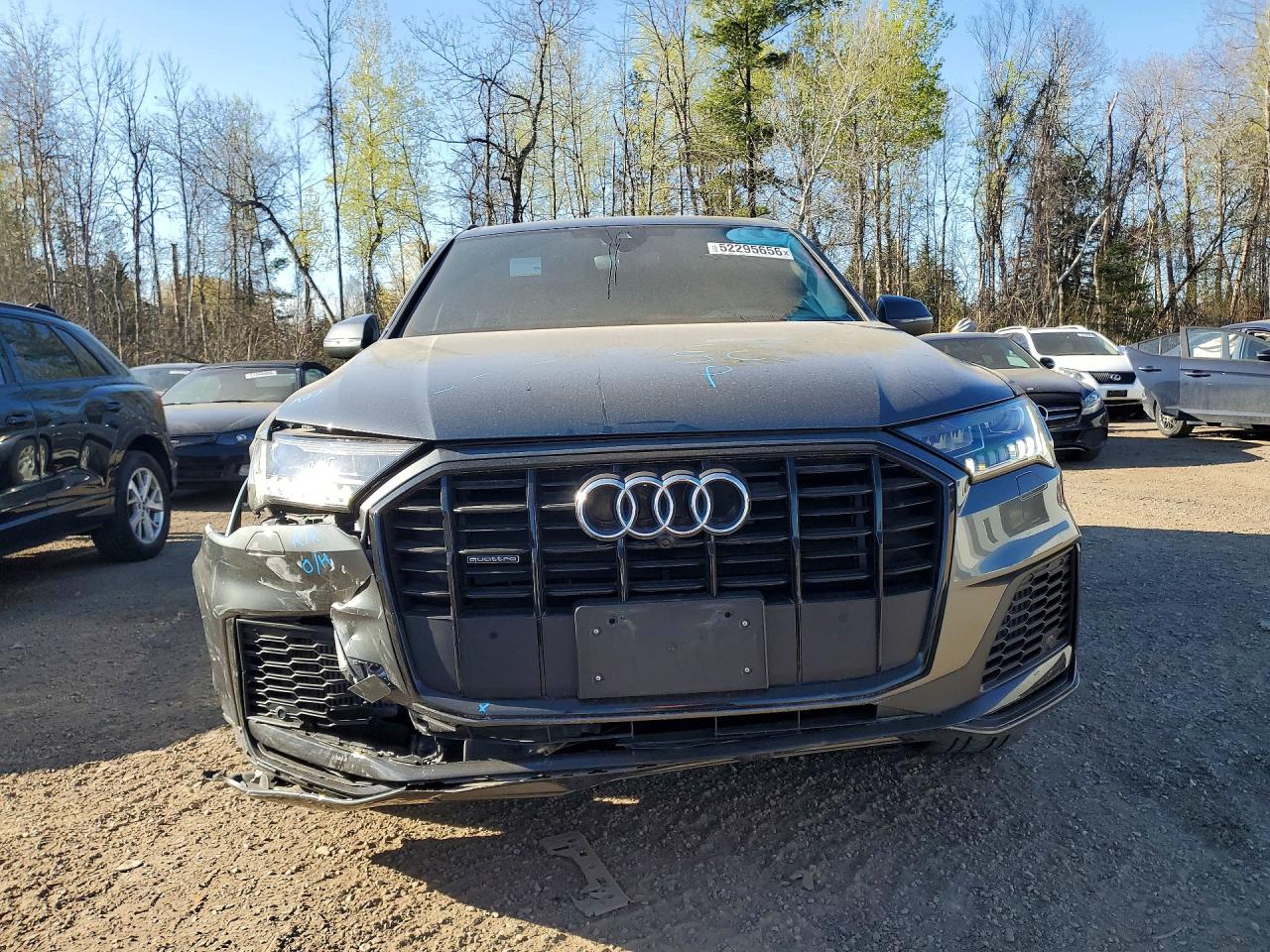 2023 AUDI Q7 quattro Komfort