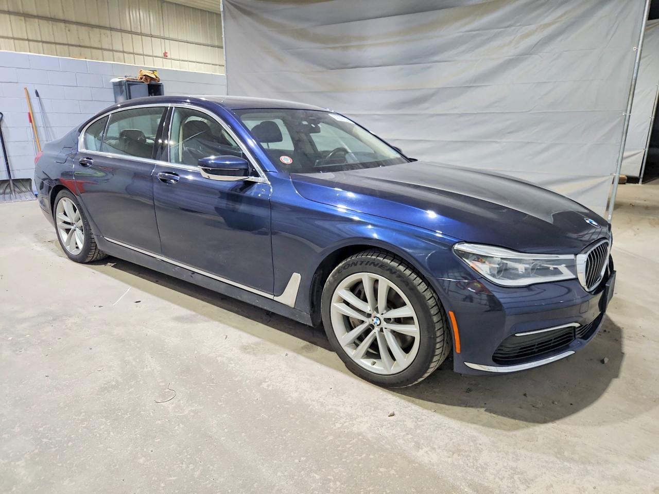 2019 BMW 750 xDrive