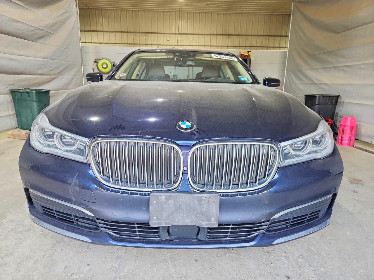 2019 BMW 750 xDrive