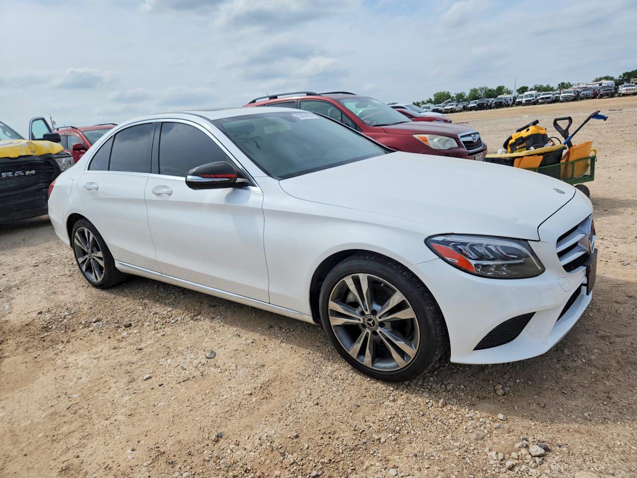 2019 MERCEDES-BENZ C C300