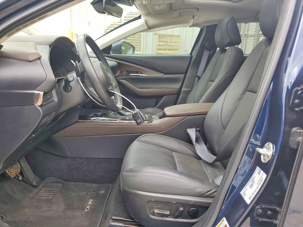 2023 MAZDA CX-30 Premium Package