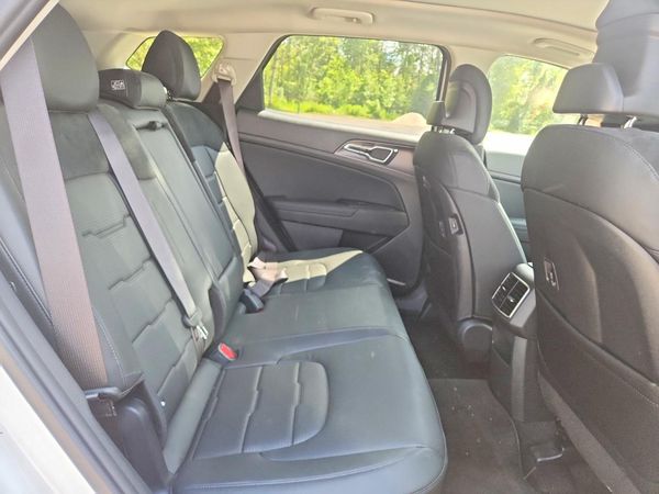 2026 KIA SPORTAGE HYBRID
