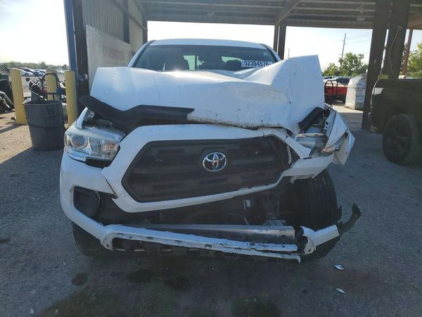 2017 TOYOTA TACOMA SR/SR5