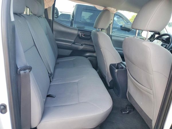2017 TOYOTA TACOMA SR/SR5