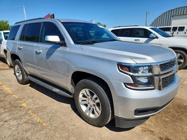 2017 CHEVROLET TAHOE LS