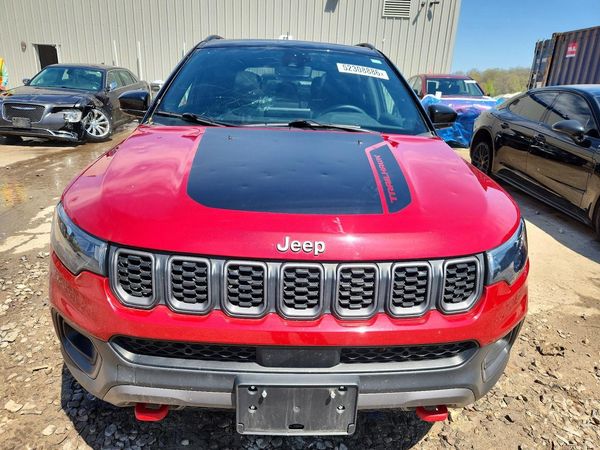 2024 JEEP COMPASS