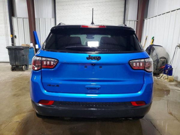 2022 JEEP COMPASS