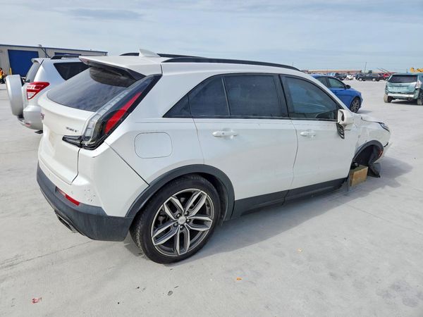 2020 CADILLAC XT4 Sport — PSRA