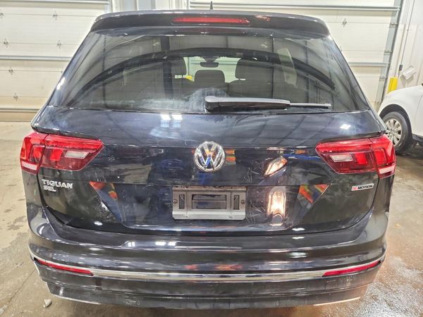 2021 VOLKSWAGEN TIGUAN