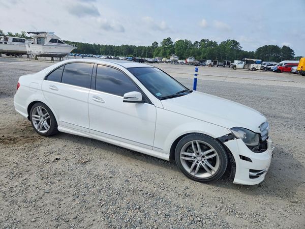 2013 MERCEDES-BENZ C C250