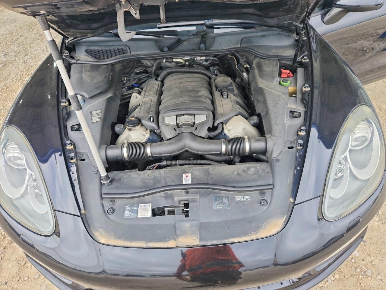 2012 PORSCHE CAYENNE S