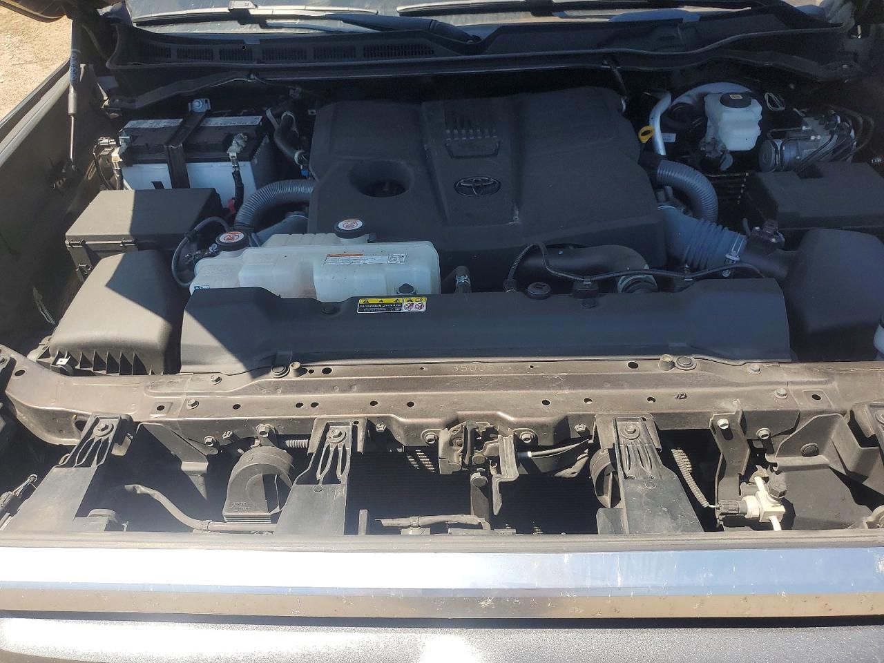 2023 TOYOTA TUNDRA Limited