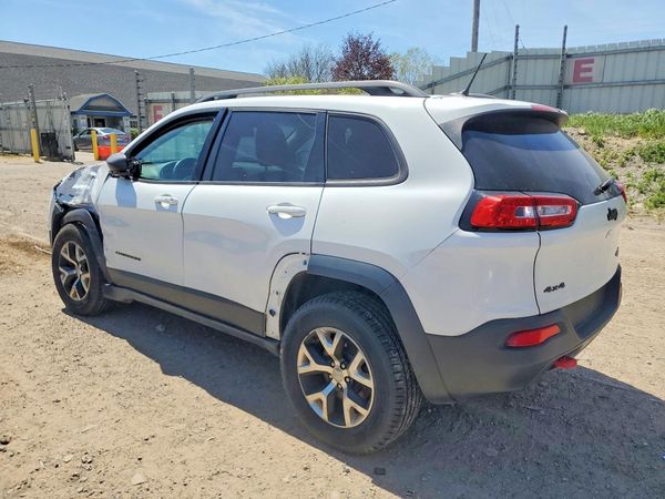 2015 JEEP CHEROKEE TRAILHAWK 4X4