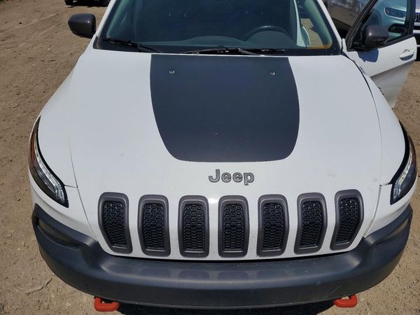 2015 JEEP CHEROKEE TRAILHAWK 4X4