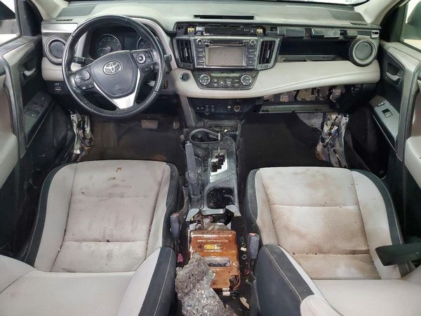 2018 TOYOTA RAV4 Adventure/XLE — CKPT