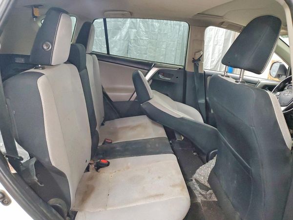 2018 TOYOTA RAV4 Adventure/XLE — PSRS