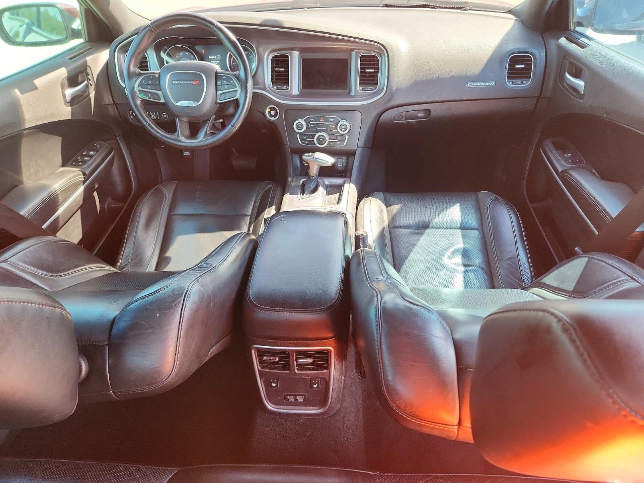 2020 DODGE CHARGER SXT