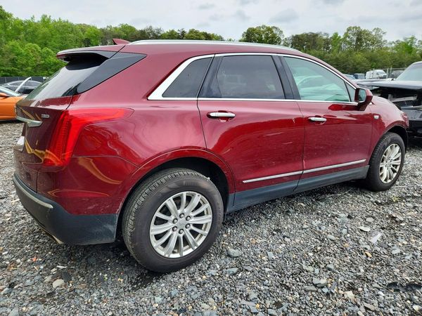 2017 CADILLAC XT5 Base