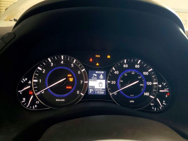 2013 INFINITI QX56 — ODOM