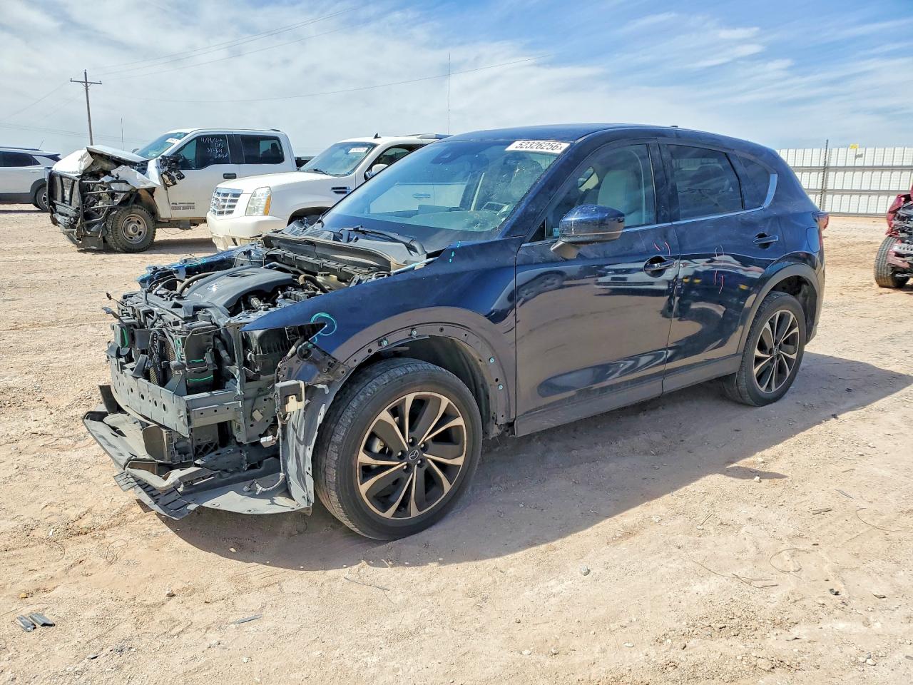 2022 MAZDA CX-5 Premium Package