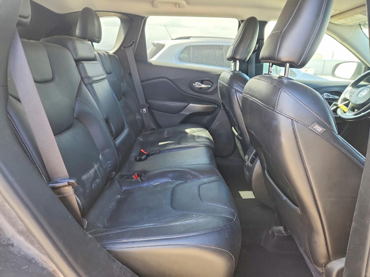 2019 JEEP CHEROKEE LIMITED 4X4