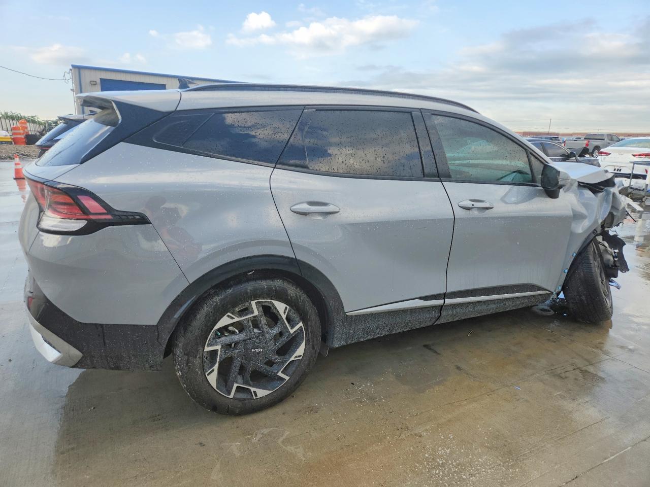 2023 KIA SPORTAGE SX-PRESTIGE or SX-P
